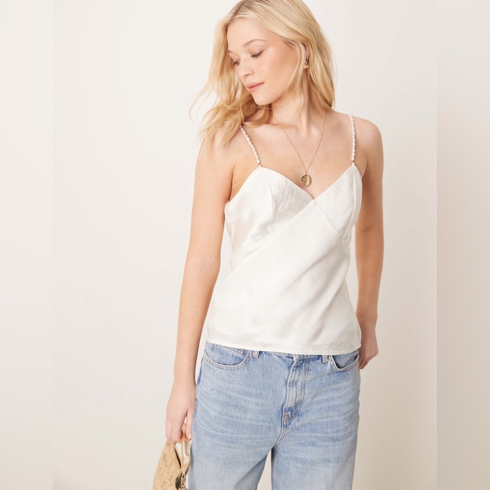 Abercrombie & Fitch bare back pearl shell cami top in white